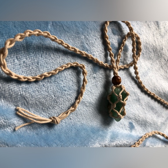 New green strawberry Quartz hand made necklace exchangeable stones! - Picture 5 of 17